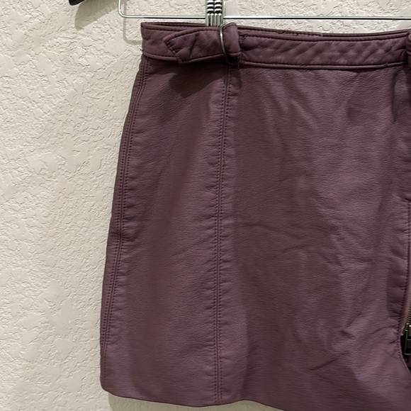 Free People Faux leather skirt in size 2 Host pick - Picture 6 of 12